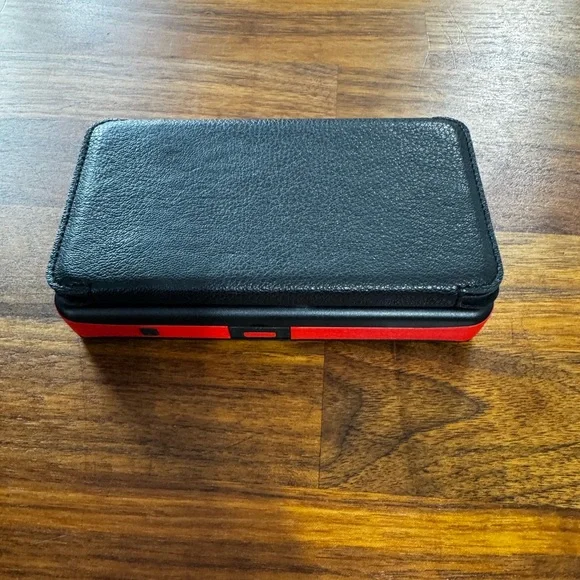 Solar Power Bank Charger - Picture 3 of 5